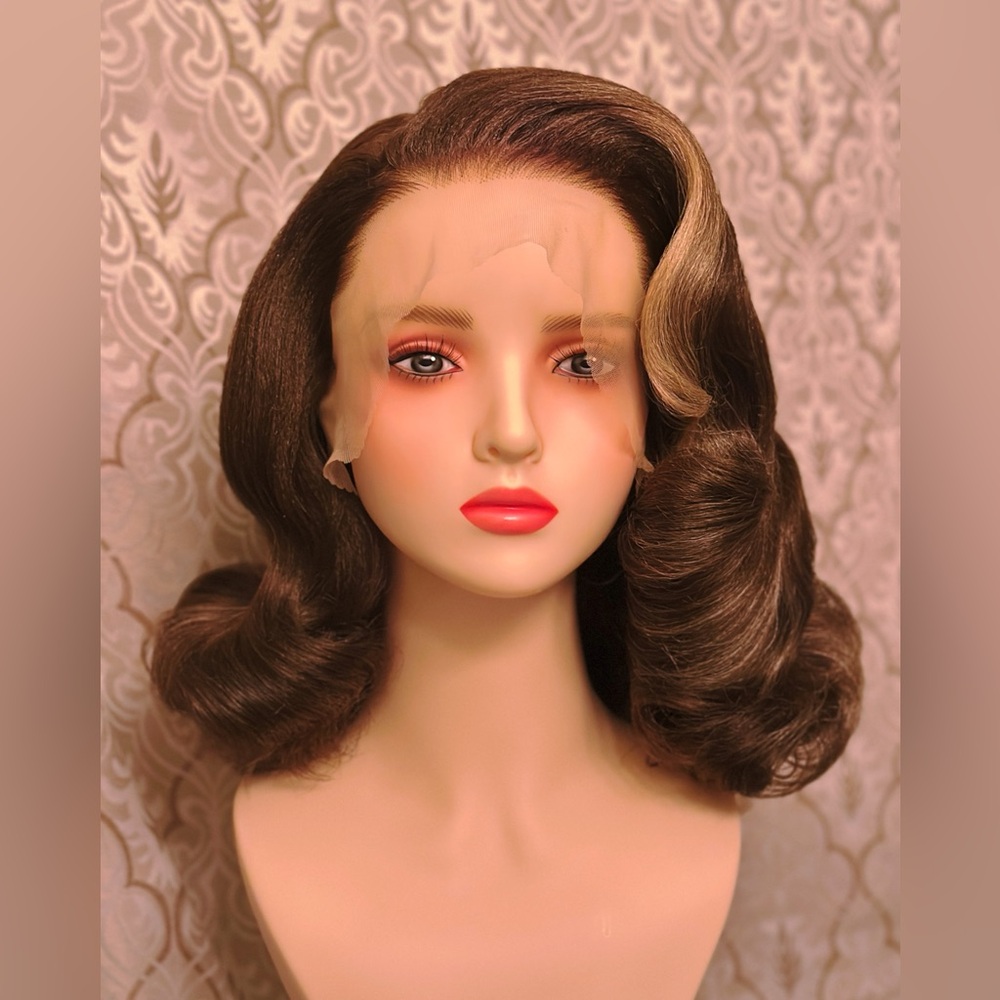 Pinup Brunette Platinum Highlighted Lacefront Wig